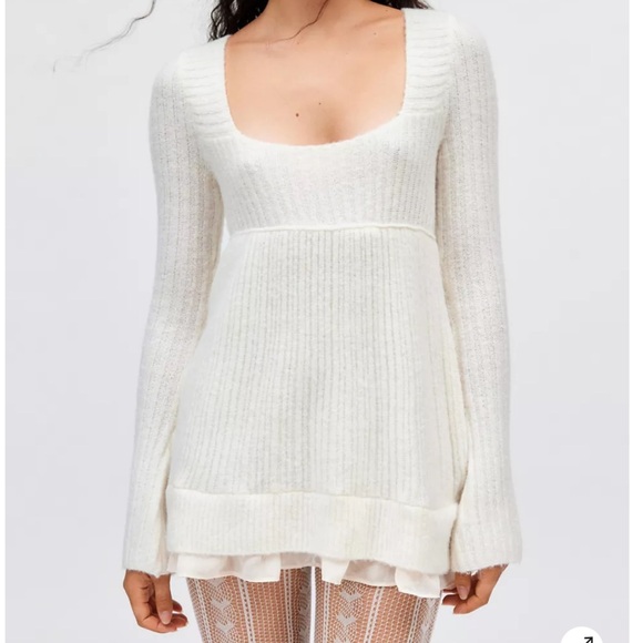 Urban Outfitters Tops - Urban Outfitters White Ribbed Long Sleeve Tunic Sweater
